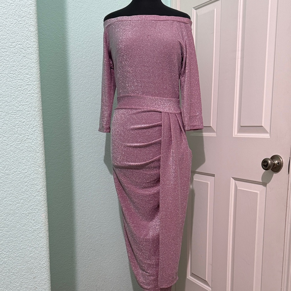 Chic Off-Shoulder Pink Long Sleeve Dress